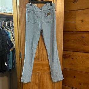 Men’s Wrangler Light Blue Jeans